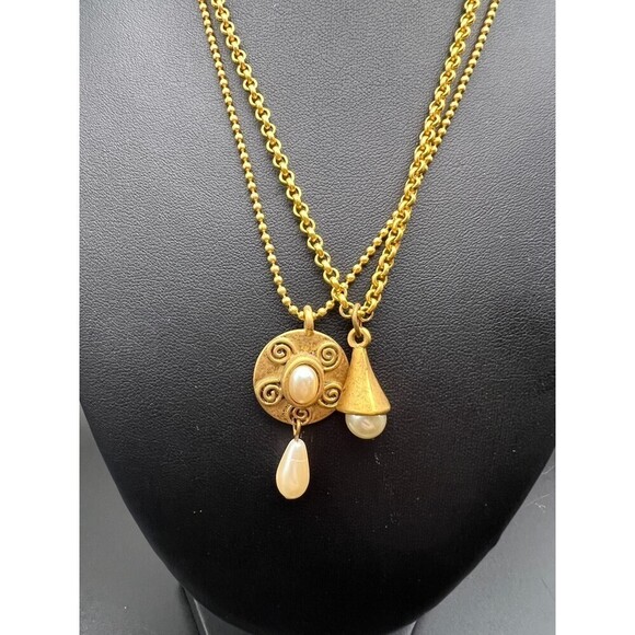 Pair of Express Faux Pearl Necklaces - Picture 1 of 5